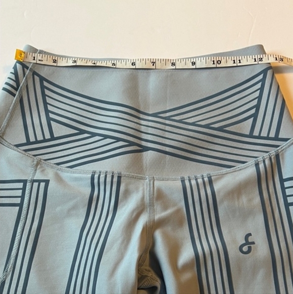 PowerBand Resistance 7/8 Leggings Reversible Wear EUC Size XL Activewear Sporty - Picture 4 of 6